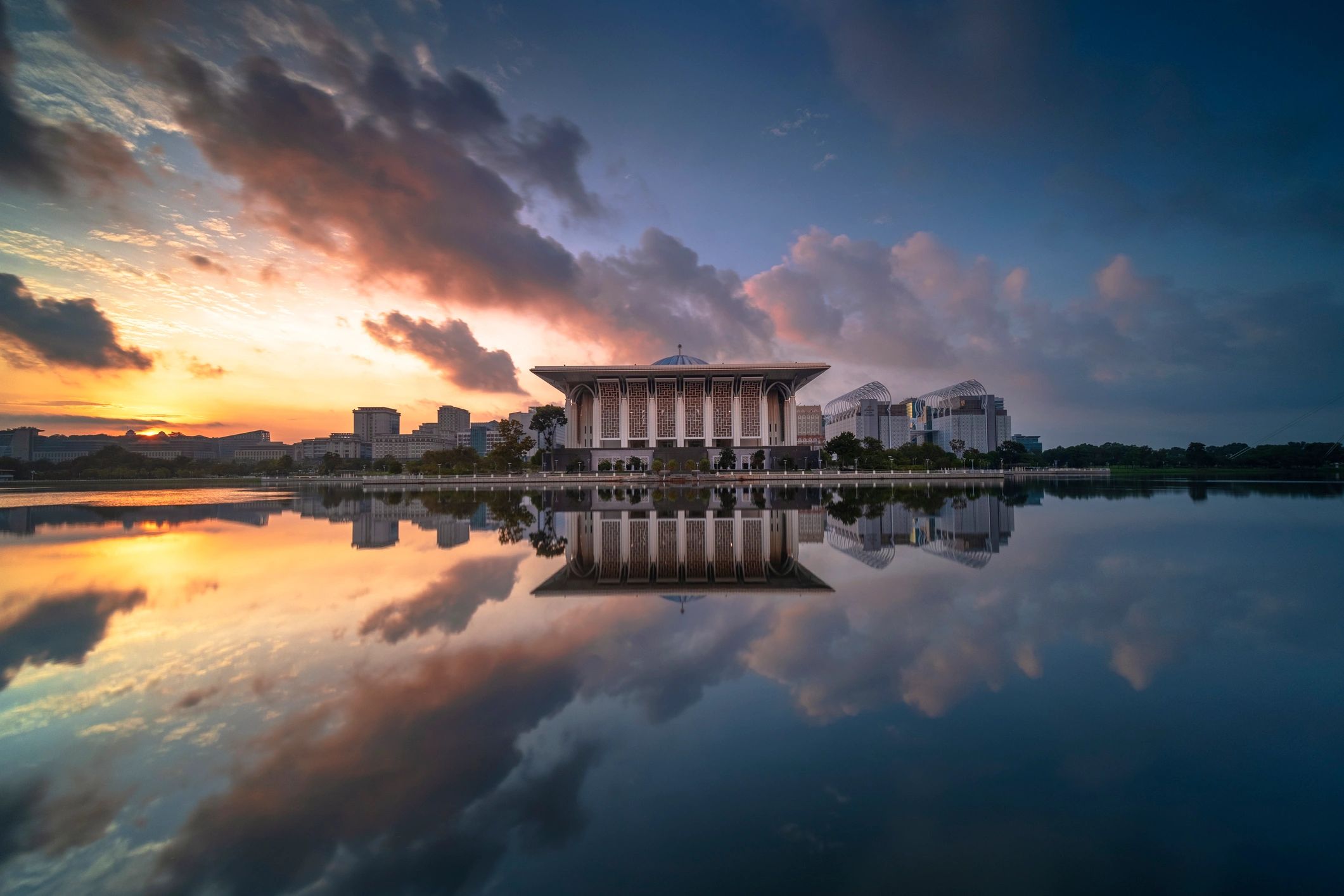 Mosque architecture near Kuala Lumpur travel routes