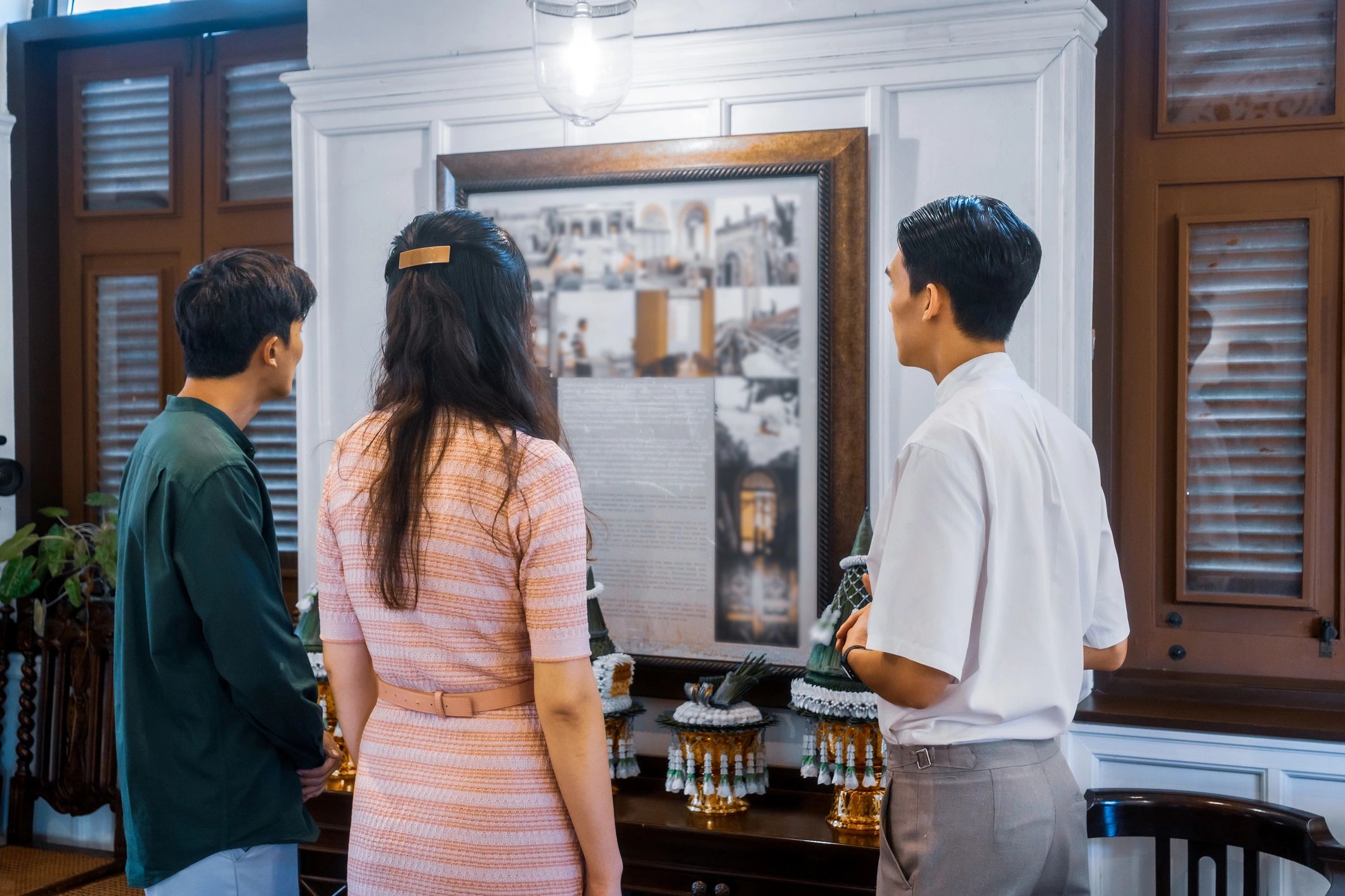 Hotel staff welcoming guests and explaining the property
